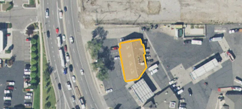 1131 Main St
