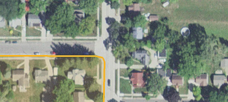 Cedar Ave
