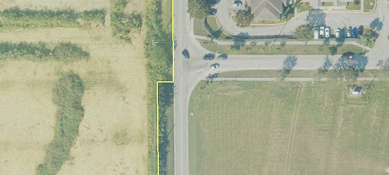 Intersection Of Redland Rd & Davis Pkwy