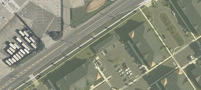 401 Oak Ave