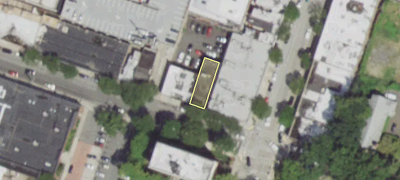7 Grand St