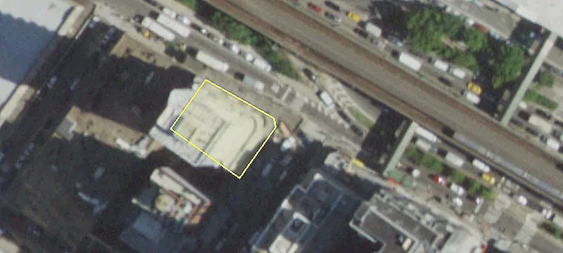 38-17 Crescent St