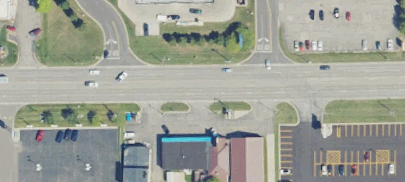 1560 Main St