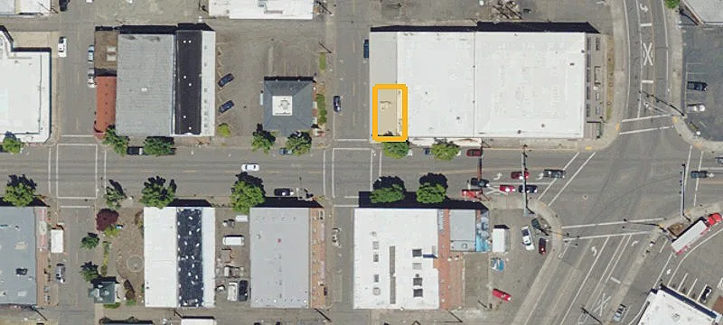 750 Main St