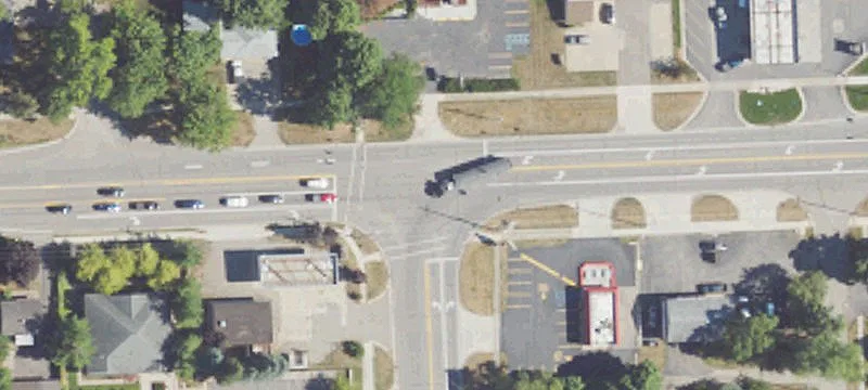 Nec Of Williams Lk Rd & Airport Rd