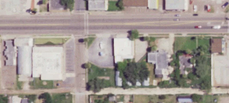 320 Hidalgo Ave