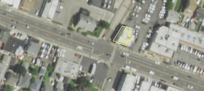 133 Merrick Rd