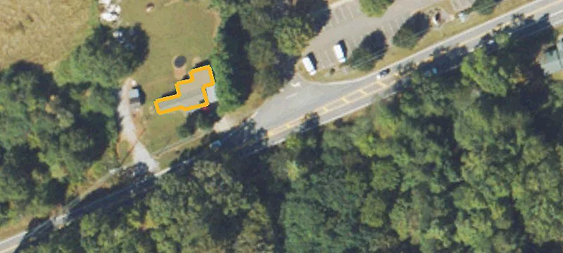 8986 Cherokee Dr