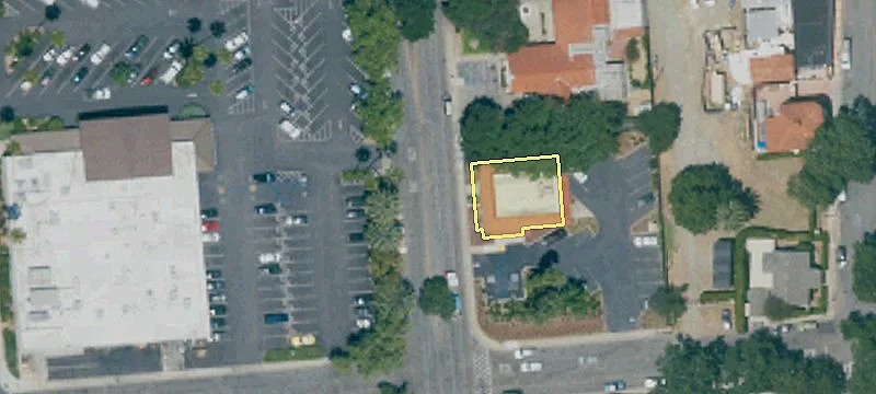 110 Ventura St
