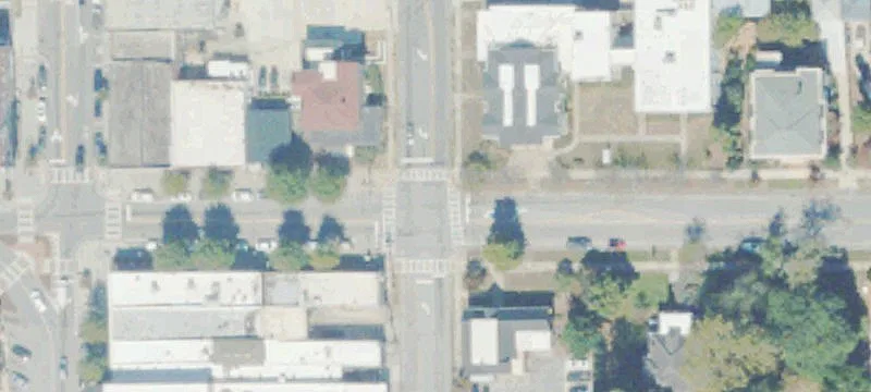 1121 Floyd St