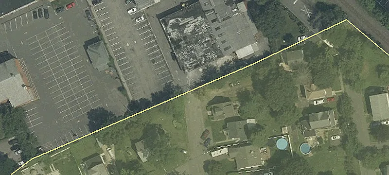 453 Main St