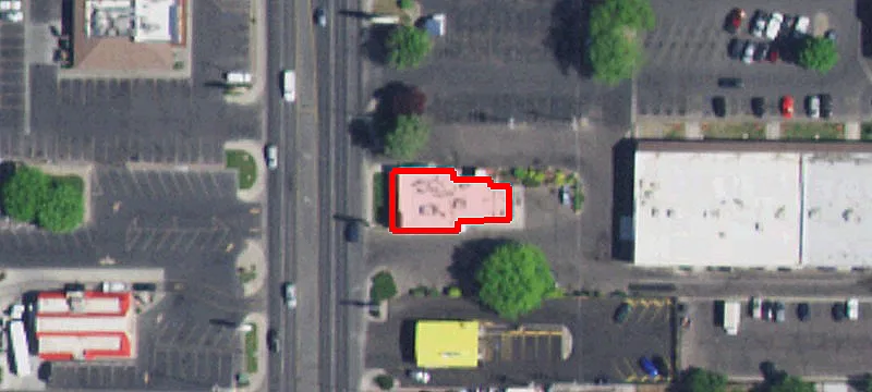818 Blue Lakes Blvd