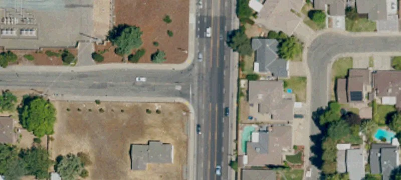 Cor Of Manzanita Ave & Locust Ave