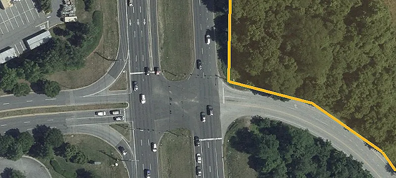 301 & Ml Br Rd