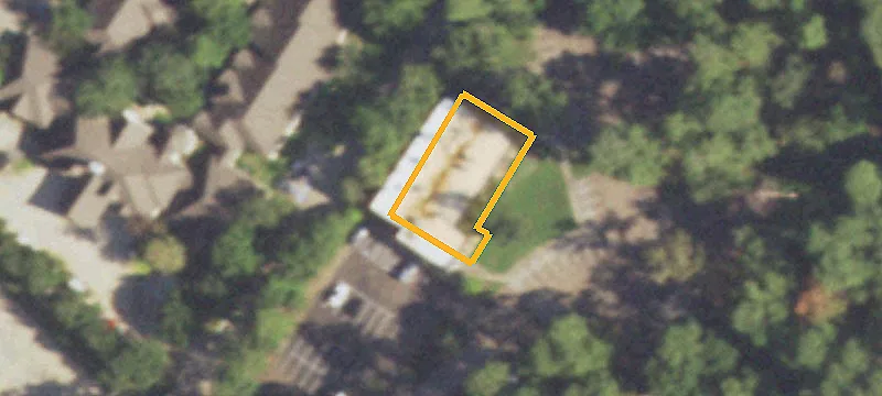 704 Longmire Rd