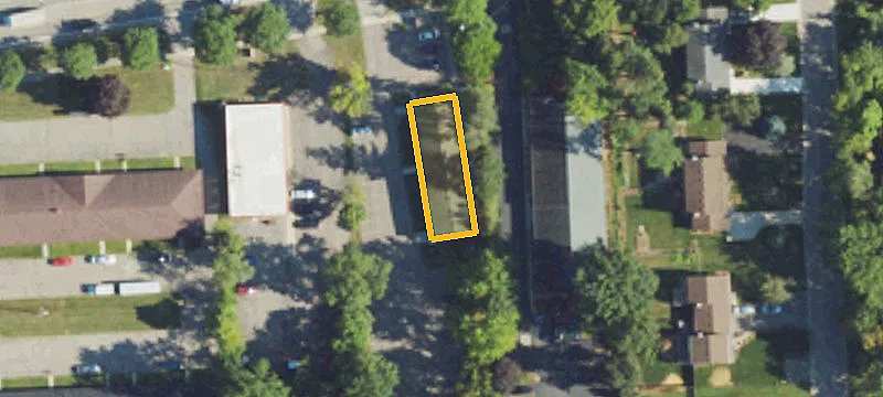 1374 West Maple Rd