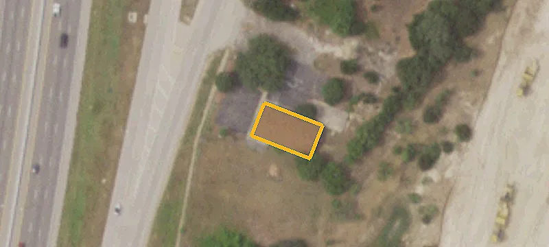 4307 I-35 Frontage Rd