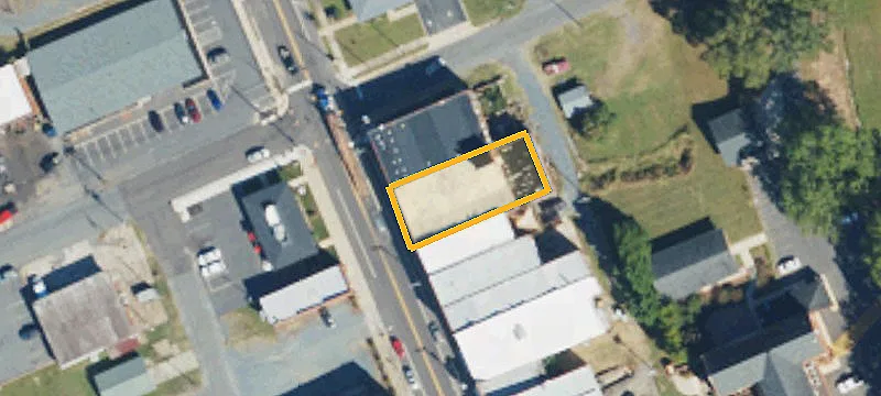 126 Main St