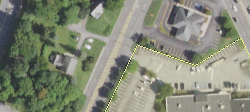 240 Route 9D