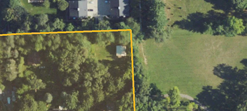 17905 Chrysler Dr