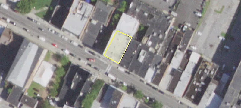 295 Main St