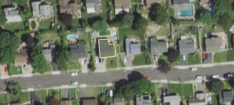 211 Middle Country Rd