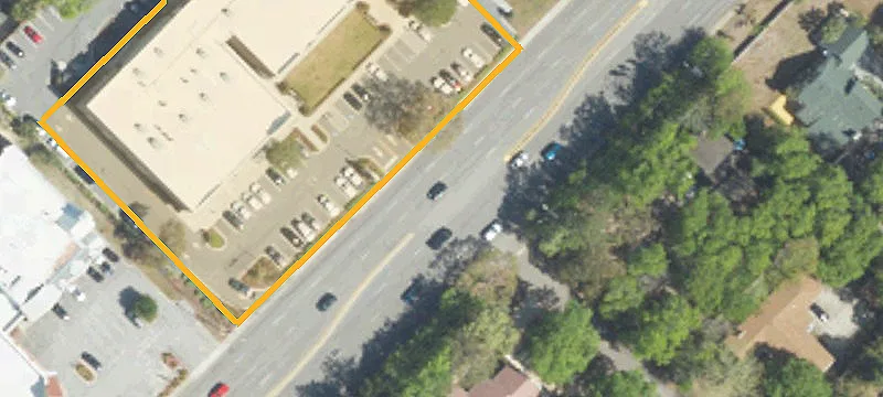 4377 Kings Hwy