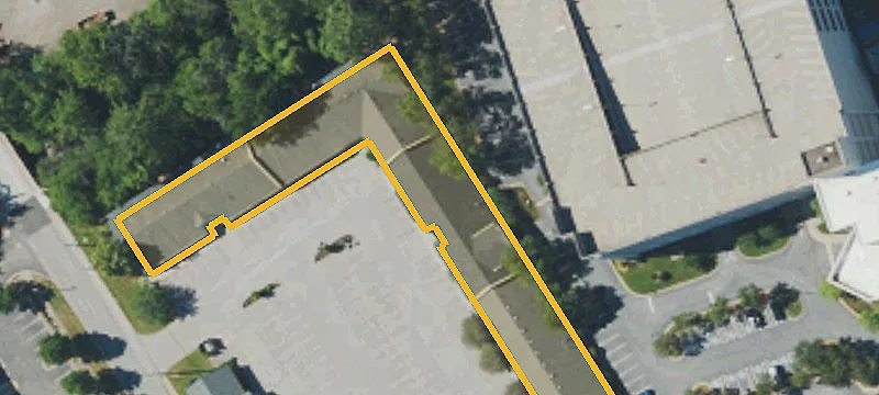 1003 Dupont Sq
