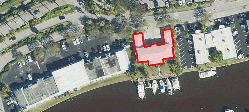 77 Royal Palm Pointe