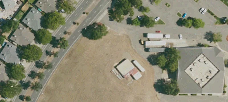 7307-7321 Roseville