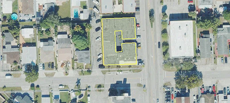 ±2,347 SF Industrial building for sale