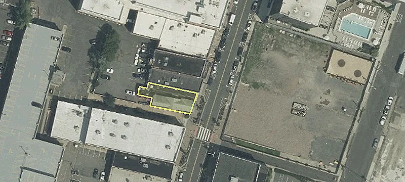 Prime Retail/Office Space Available
