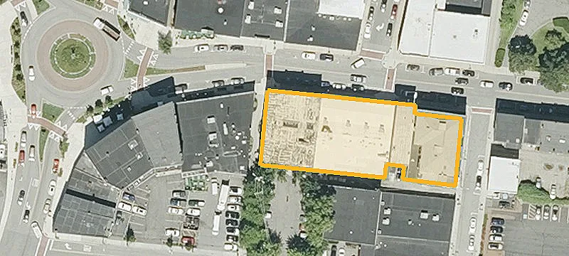 Retail Space Available For Lease
