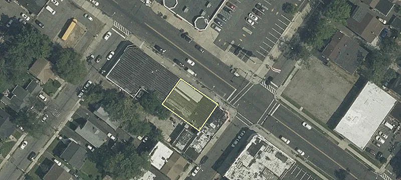 Renovated Retail Space For Rent