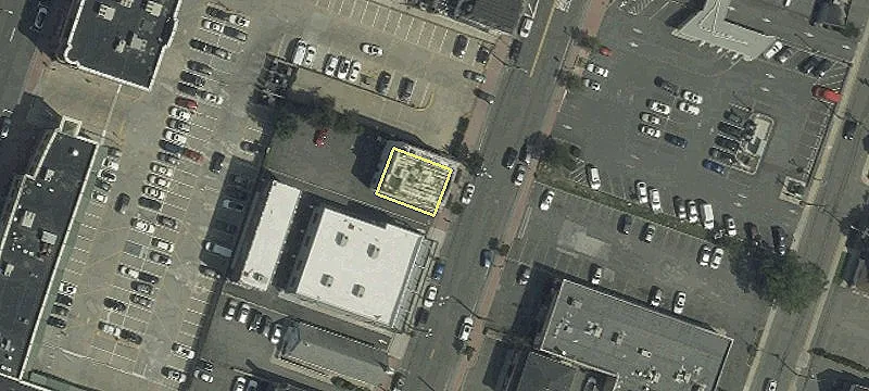 Prime Retail/Office Space Available