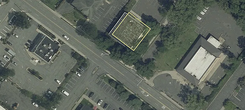 Commercial Building in Closter Downtown