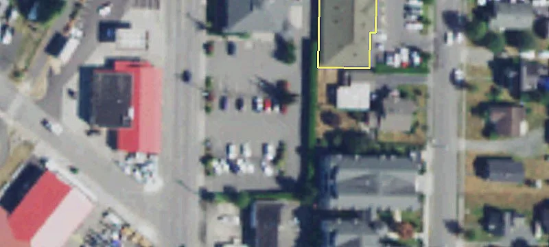 Mixed-Use Property Near Amenities