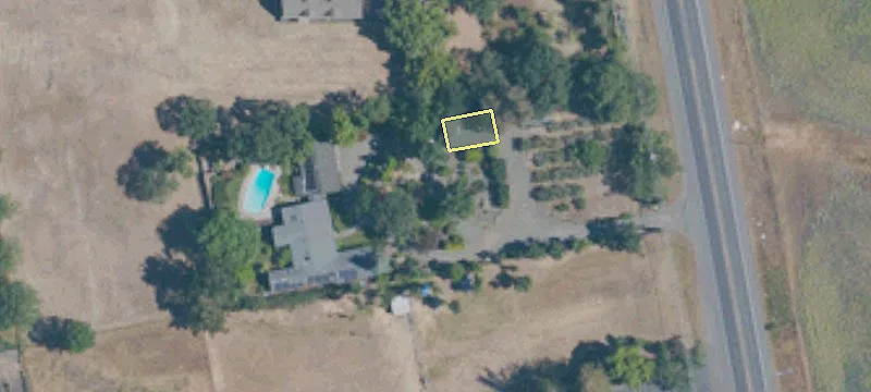 Mixed-Use Lot with Development Potential