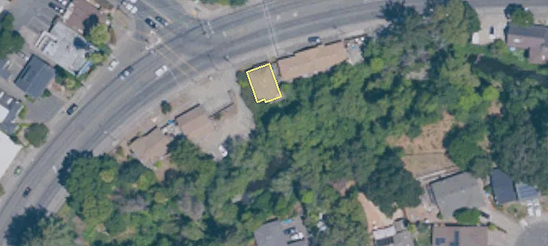 High-Visibility Mixed-Use Property For Sale