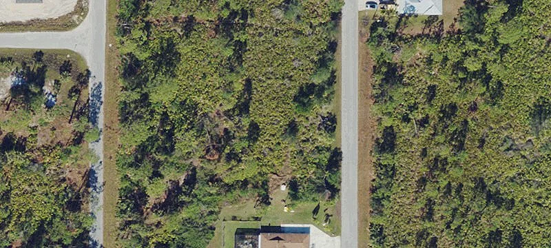 Residential Lot in Gulf Cove