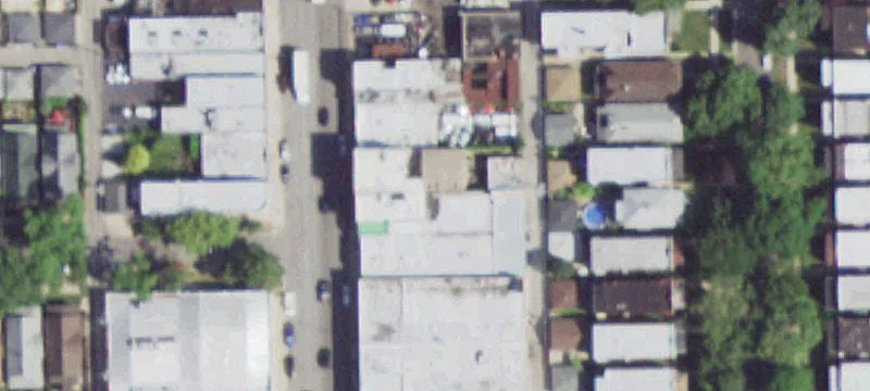 Versatile Commercial Building in Chicago
