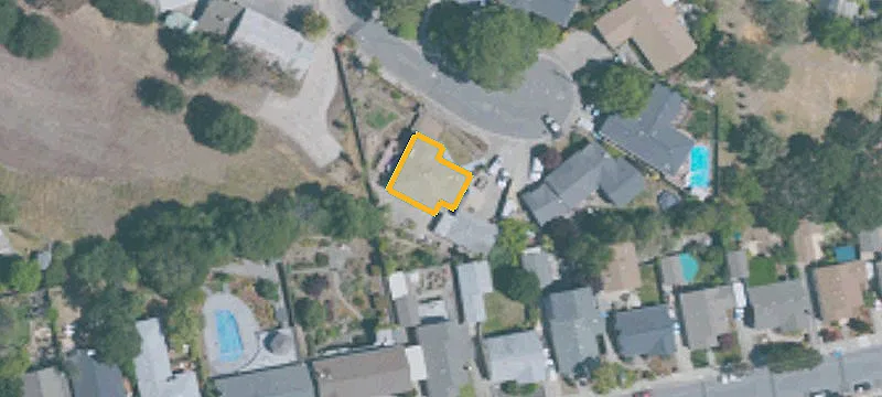 Construction-Ready Parcel Near Downtown Petaluma