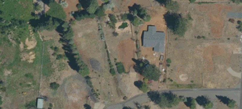 East Paradise Lot Opportunity