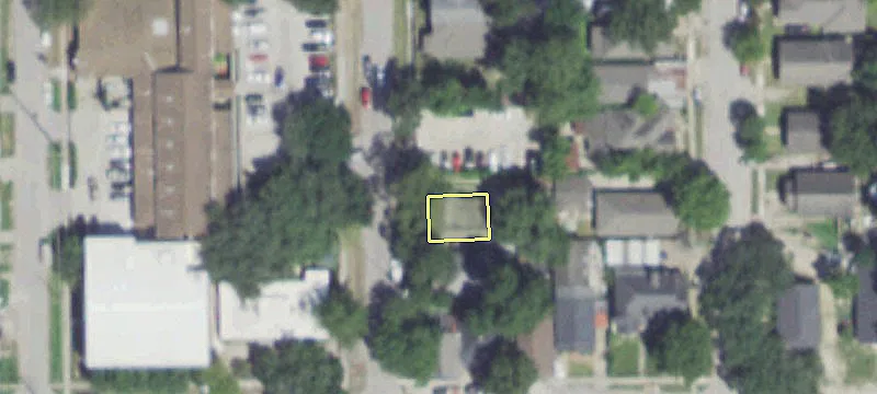 Versatile Lot in Transitional Neighborhood