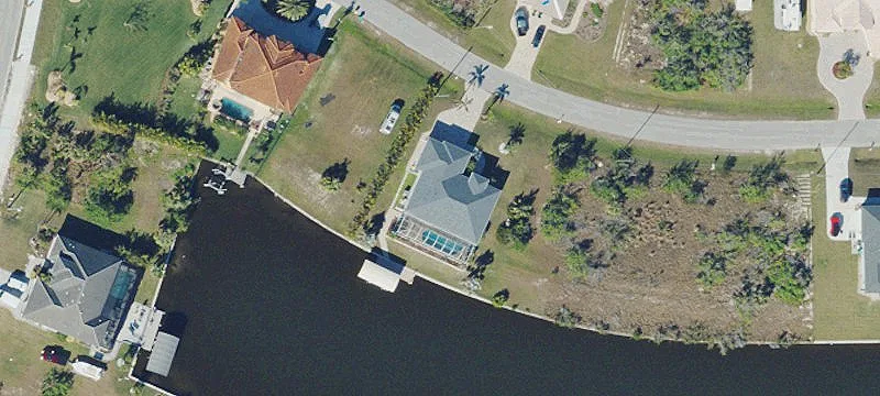 Saltwater Front Lot with Access