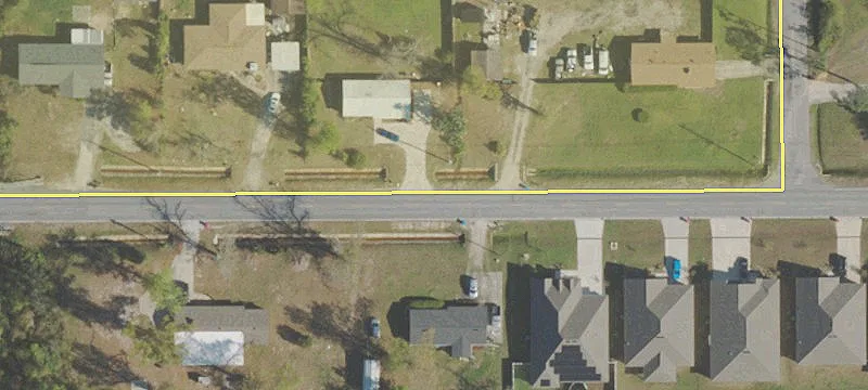 College Point Acreage in Lynn Haven