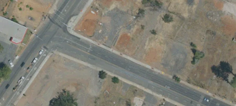Commercial Land in Paradise Business