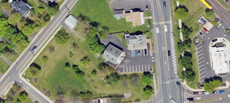 Versatile Commercial Building with Retail/Office