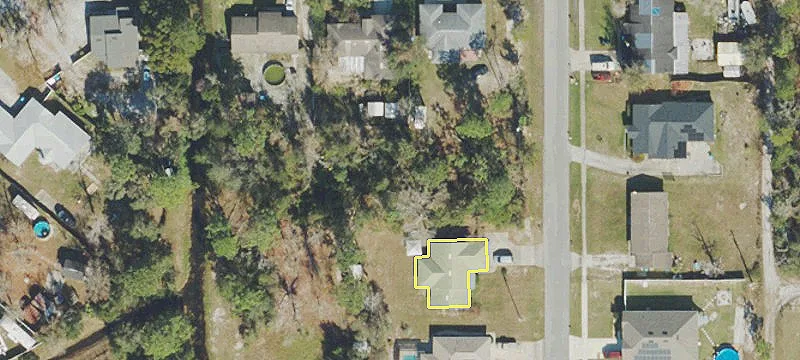 Spacious Homesite in Deltona Lakes