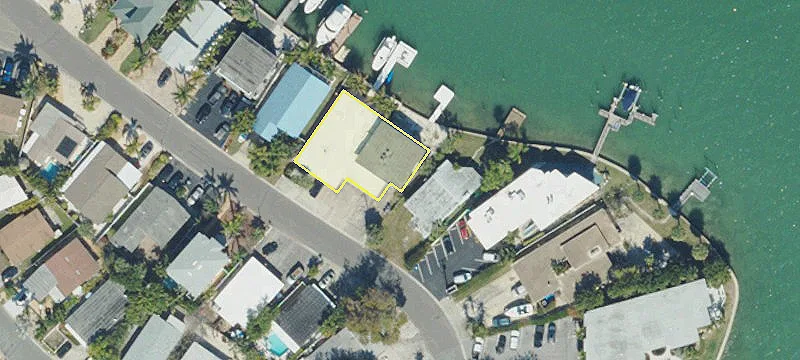 Vacant Land in Treasure Island
